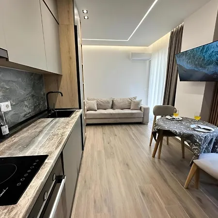 Seaside Escape 6 * Golem (Tirana)