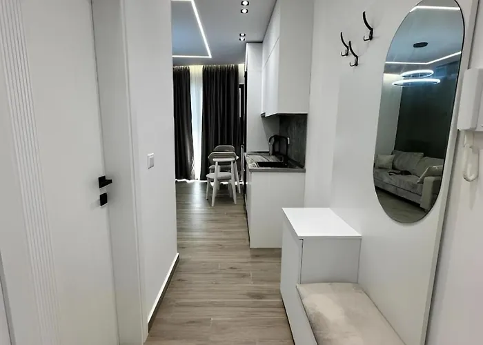 Seaside Escape Golem (Tirana)