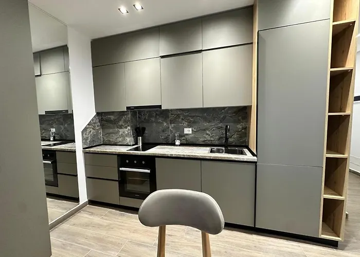 Seaside Escape * Golem (Tirana)